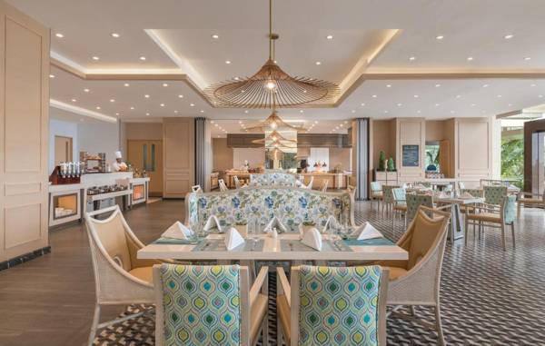 Taal Vista Hotel