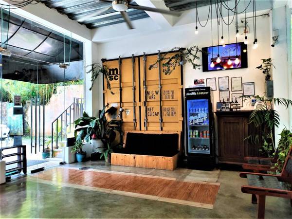 Containers by Eco Hotel