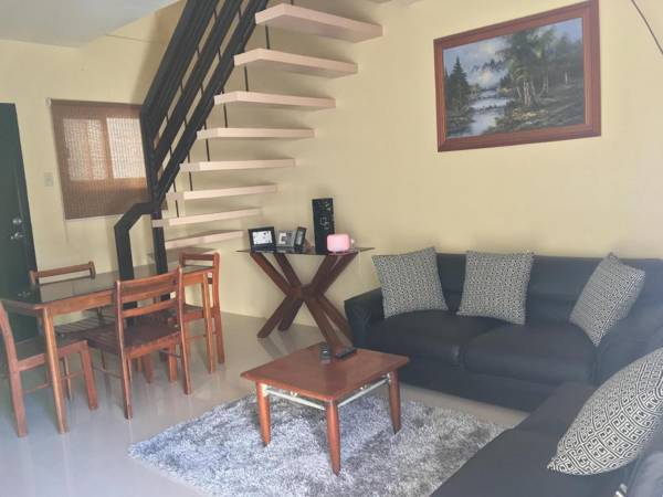 Unit J-5 2BR House @Tagaytay Hampton Villa