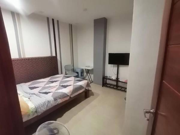 Capital O 811 Tri A's Building