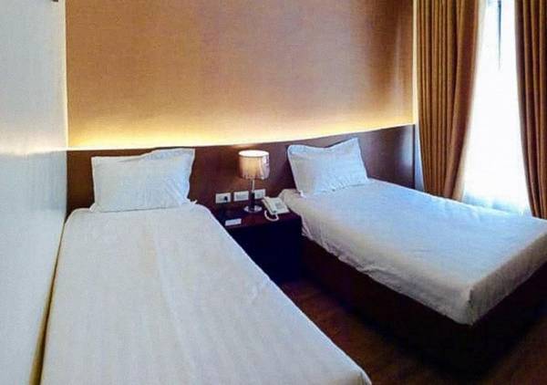 RedDoorz Premium @ GRAND 29 Hotel