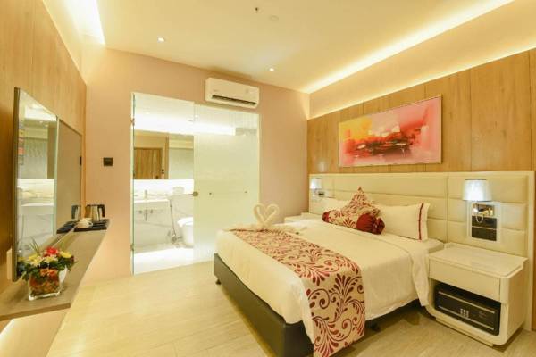 Red Hotel Cubao Quezon City - Multiple Use Hotel