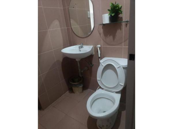 OYO 880 Flores De Musa Inn