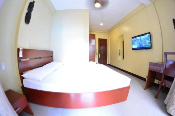 Papa Freds Beach Resort