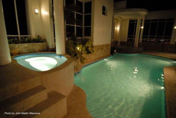 Lancaster Hotel