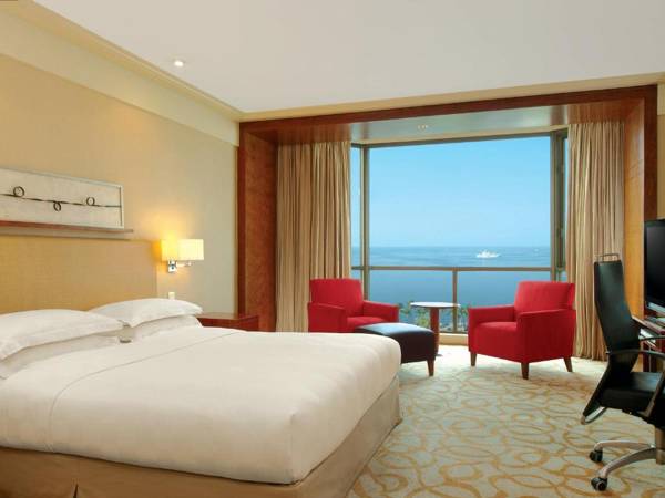 New Coast Hotel Manila (formerly New World Manila Bay Hotel)