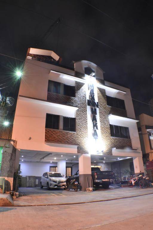 Amax Inn Makati