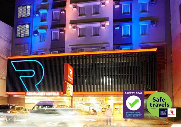 Red Planet Manila Mabini