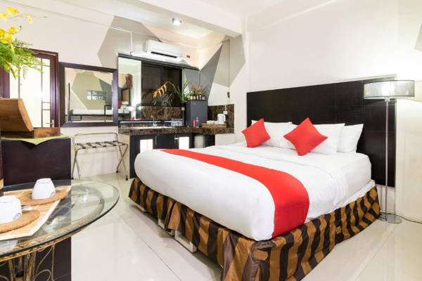 Vaccinated Staff - OYO 134 The Bedstation