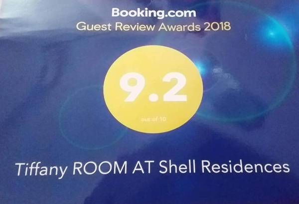 Tiffany Room At Shell Residences