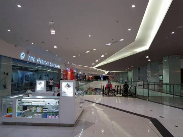 SMDC Phyllis & Jacob's Crib.