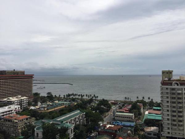 Serena's House Malate Bayview family apartment