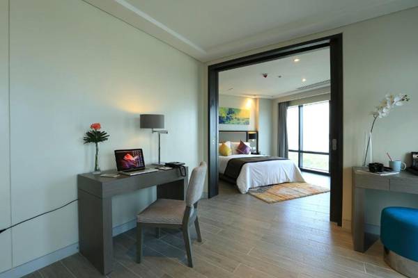 Savoy Hotel Manila - Multiple Use Hotel