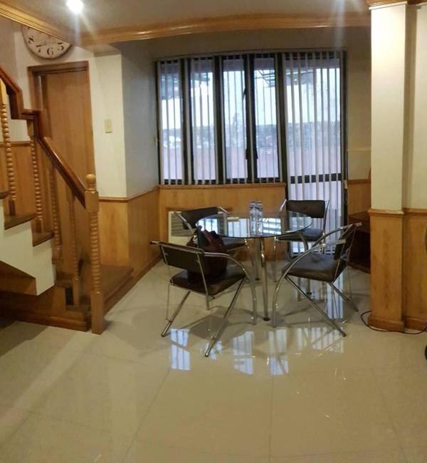 Spacious Penthouse (WiFi 25mbps & Netflix)