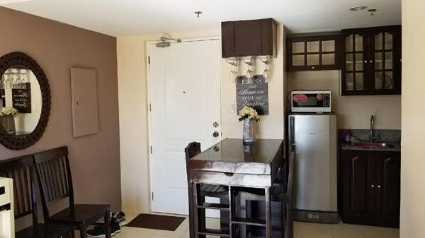 Presidio heights Muntinlupa 2room min to airport