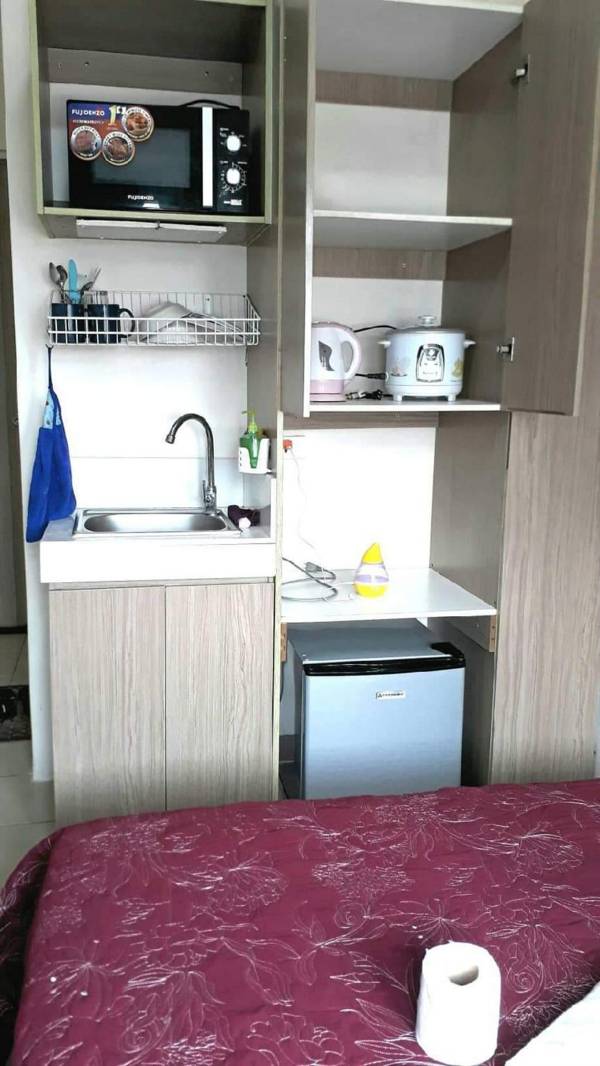 Rom's Place 1 @ Urban Deca Tower