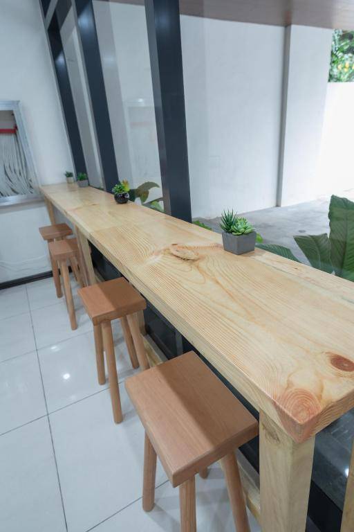 Arceli's Place - Near BGC