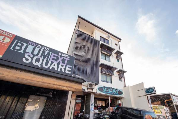 Vaccinated Staff - OYO 490 V-cat Apartelle