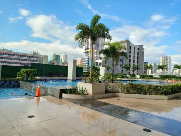 Amaia Skies Avenida group booking