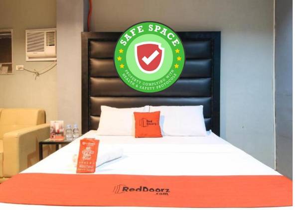 RedDoorz @ P Florentino Street Sampaloc Manila