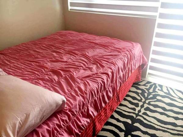 Manila - Staycation Rentals at Sea Residences