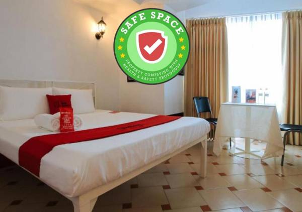 RedDoorz The Providence Tower - Vaccinated Staff