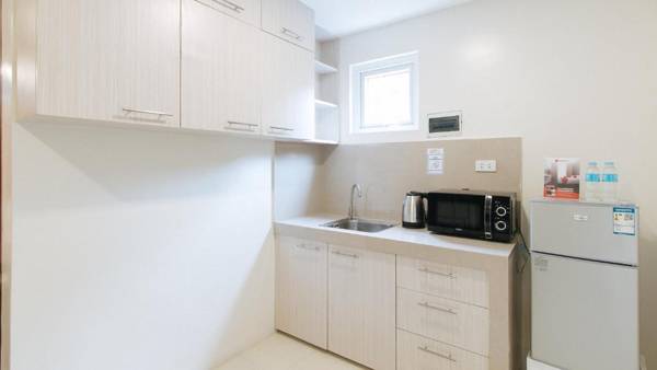 RedDoorz near Fernwoods Garden Quezon City