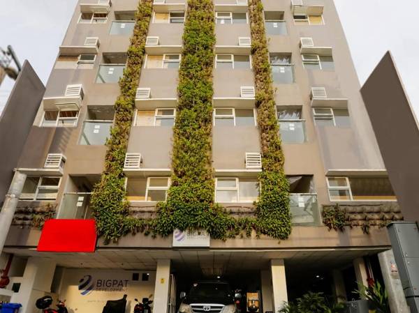 OYO 665 Bigpat Hotel