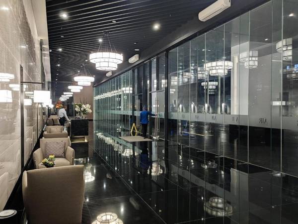 Fully furnished 1 bedroom with balcony in Air Residences Makati Philippines