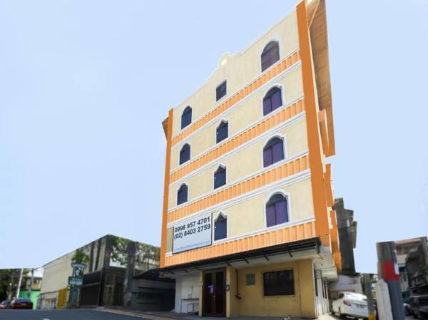 Vaccinated Staff - OYO 856 City Stay Inns Slex Makati