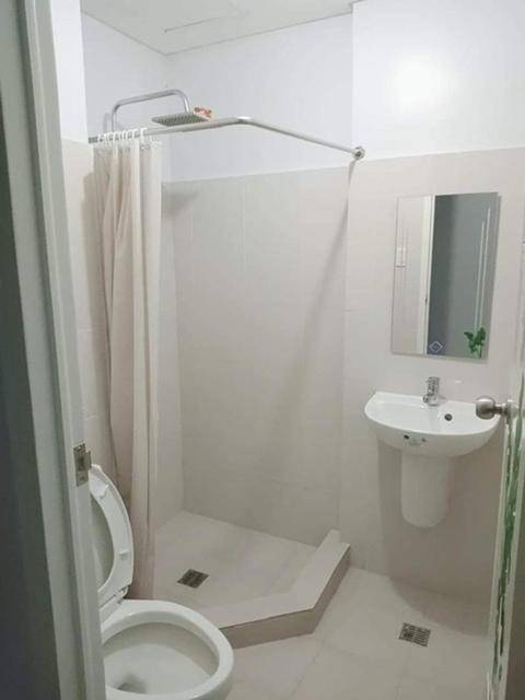 Emma and Jojo’s staycation in Mezza Residences