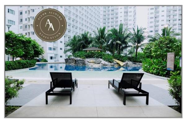 Bright Queen BR at Shore Residence 1 near MOA