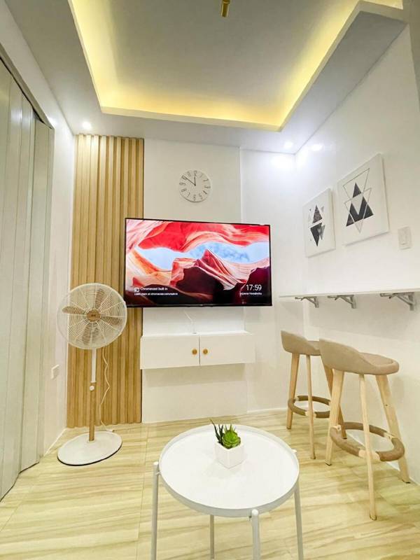 Victoria Sports Tower (Cozy Ambiance Condo Unit)