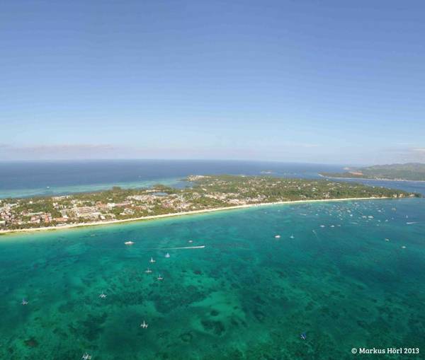DiveGurus Boracay Beach Resort