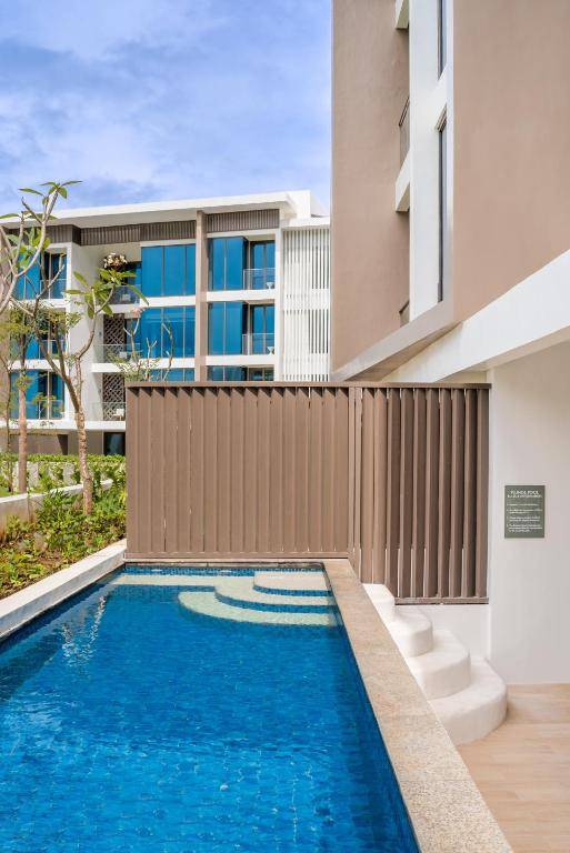 Crimson Resort and Spa Boracay