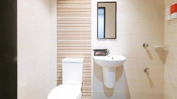 RedDoorz @ Golite Old Albay