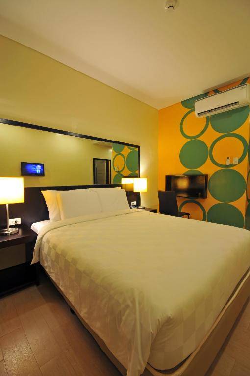 Go Hotels Iloilo