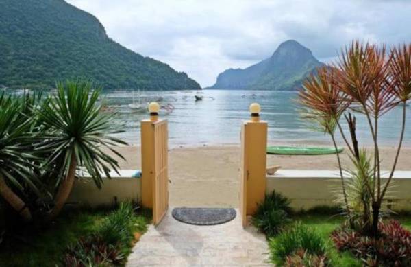 El Nido Beach Hotel