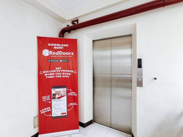 RedDoorz Plus near Ateneo de Davao