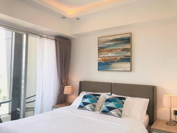 Aeon Towers Executive 1BRCondo w/BalconyOceanView