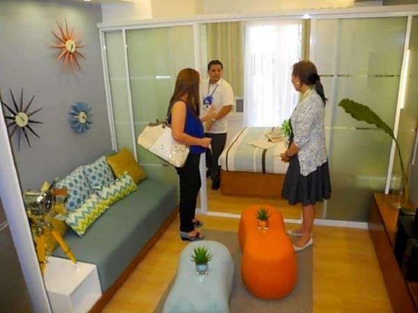 1 Bedroom Condo at One Oasis Condominuim