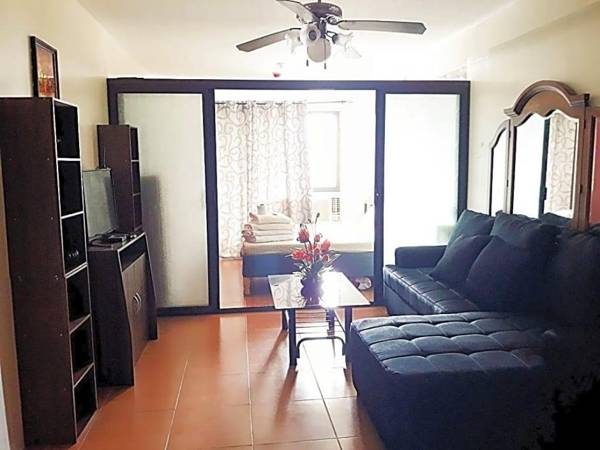 1 Bedroom Condo at One Oasis Condominuim
