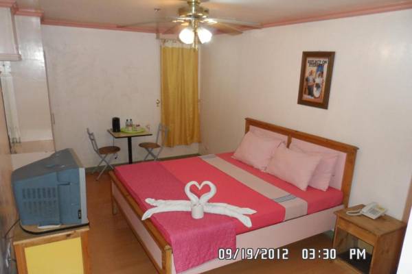 OYO 765 Ibay Zion Hotel