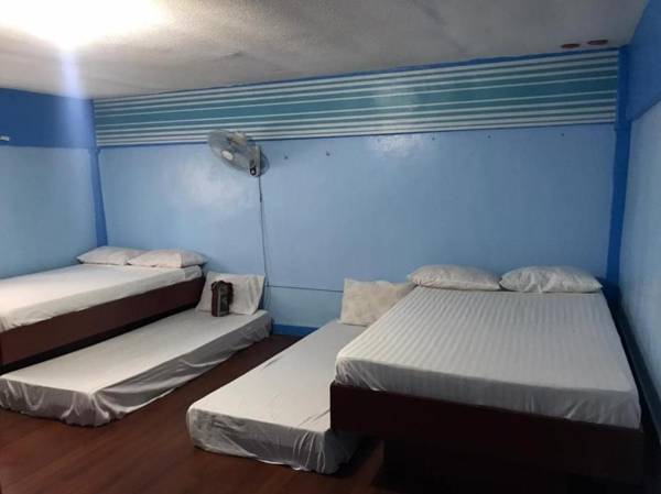 Vaccinated Staff - OYO 742 Blythe888 De Jardin Transient House