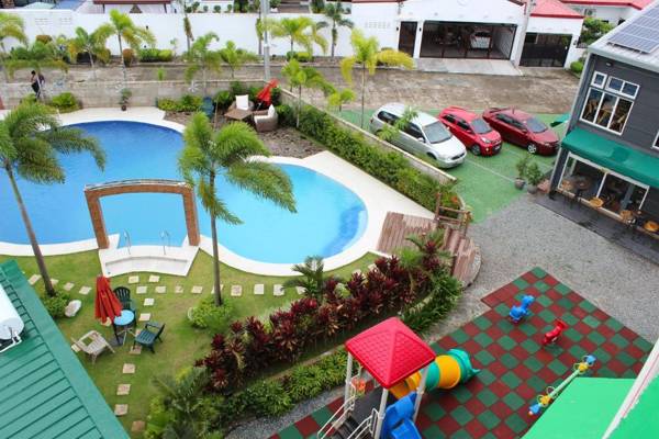 Ben's GreenTown Condotel