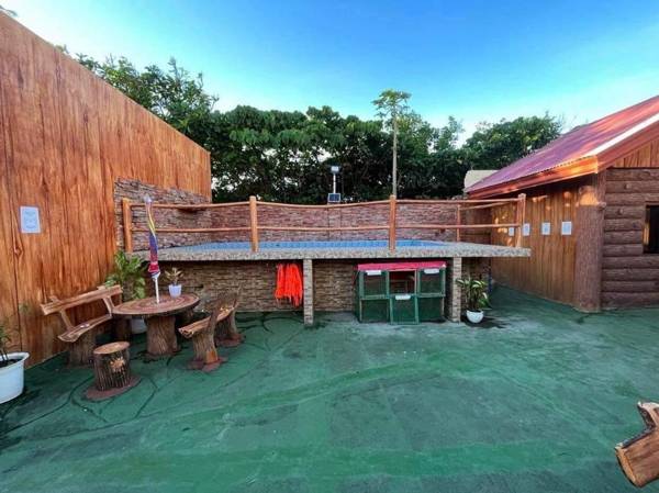 Charlie's Point Ocean Wave Resort