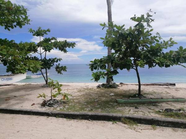 Blue Heaven Dive Resort