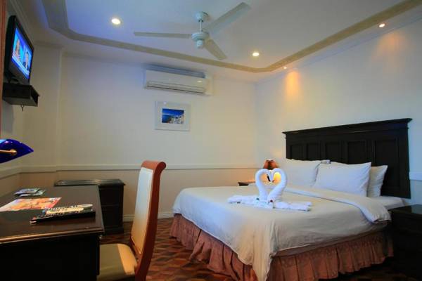 Wild Orchid Beach Resort