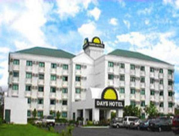 Days Hotel by Wyndham Batangas