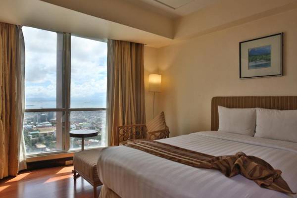 Crown Regency Hotel & Towers - Multiple Use Hotel